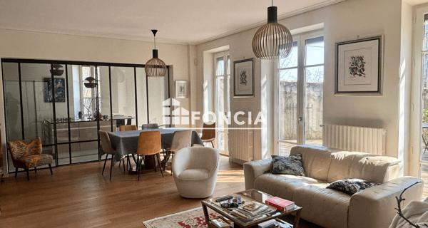 À vendre Maison 7 pièces 190 m² - Sainte-foy-lès-lyon 69110
