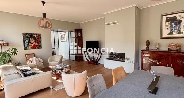 À vendre Maison 7 pièces 190 m² - Sainte-foy-lès-lyon 69110
