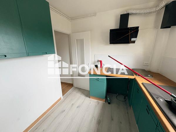 Location Appartement 3 pièces 49.39 m² - batiment A5 - résidence la château Etampes Sur Marne 02400