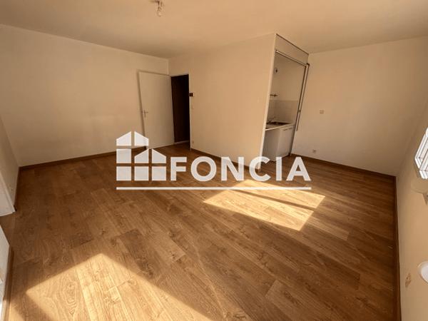 Location Appartement 2 pièces 44.38 m² - 69 rue Favart d'Herbigny Reims 51100