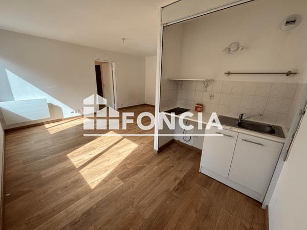Location Appartement 2 pièces 44.38 m² - 69 rue Favart d'Herbigny Reims 51100