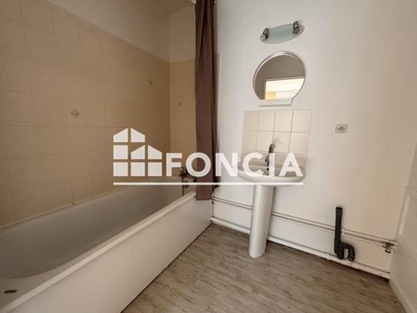 Location Appartement 2 pièces 44.38 m² - 69 rue Favart d'Herbigny Reims 51100