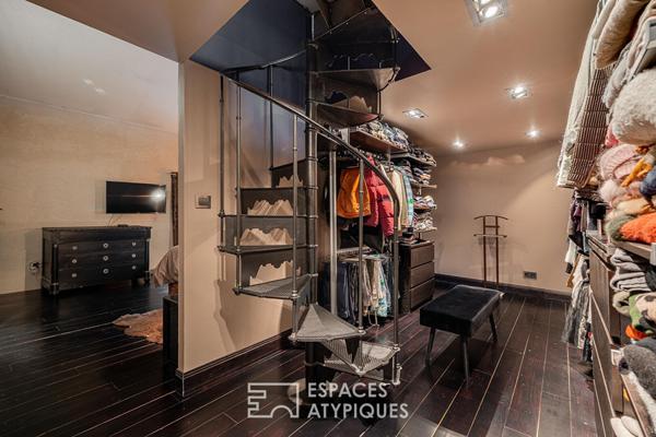 Ancienne grange avec terrasse aux volumes exceptionnels