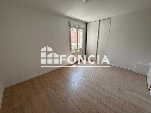 Location Appartement 2 pièces 54.81 m² - 407 AVENUE JEAN JAURES La Roche Sur Foron 74800