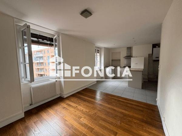 Location Appartement 2 pièces 41.92 m² - 64 RUE DES RANCY Lyon 69003