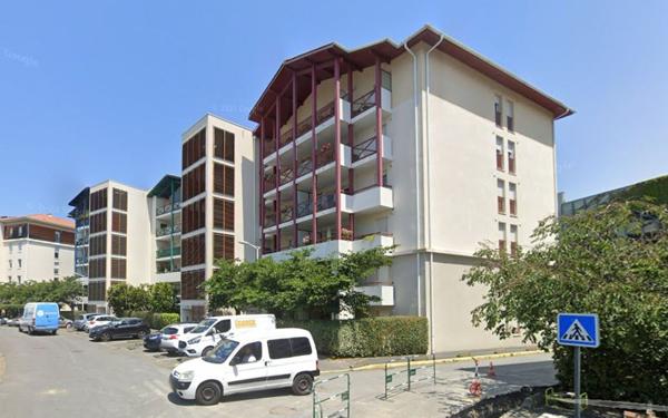 Appartement à vendre    2 pièces •  Bayonne