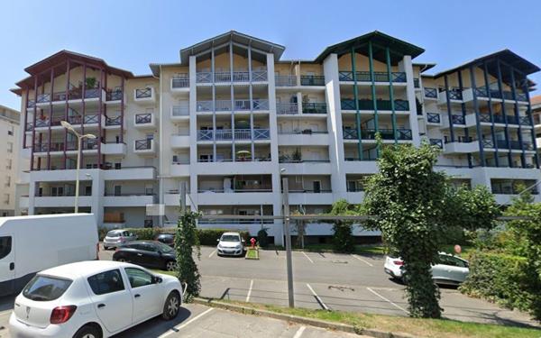 Appartement à vendre    2 pièces •  Bayonne