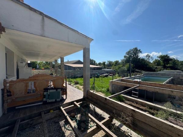 Maison à vendre 4 pièces SAINT HILAIRE DE BRETHMAS (30)