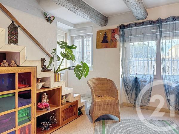 Maison à vendre  6 pièces - 132,46 m2 CHATEAURENARD - 13