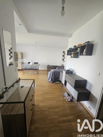 Location appartement 3 pièces 63 m² Vitry-sur-Seine