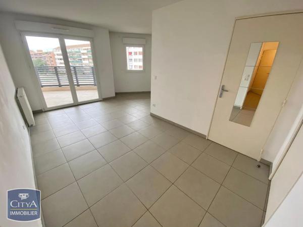 Appartement à louer 2 pièces 42.9m²