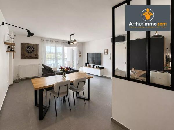 Vente                                                      Appartement
                        
                     3 pièces                      72 m2                     à Ajaccio