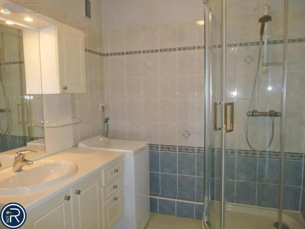 Location - Appartement Laval 53000 5 pièces 97 m 2 2500 m 2