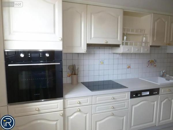 Location - Appartement Laval 53000 5 pièces 97 m 2 2500 m 2