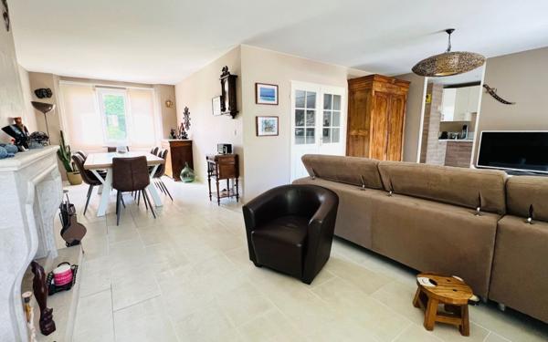 Maison à vendre    6 pièces • 180 m2 Mennecy