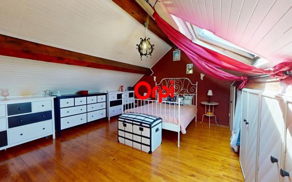 Maison à vendre    5 pièces • 101 m2 Vaulx-en-Velin