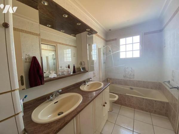 Maison d'habitation + garage réhabilitable