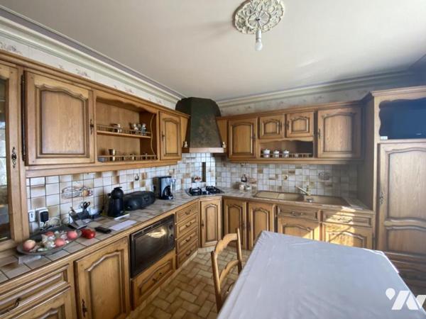 Maison d'habitation + garage réhabilitable