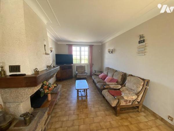 Maison d'habitation + garage réhabilitable