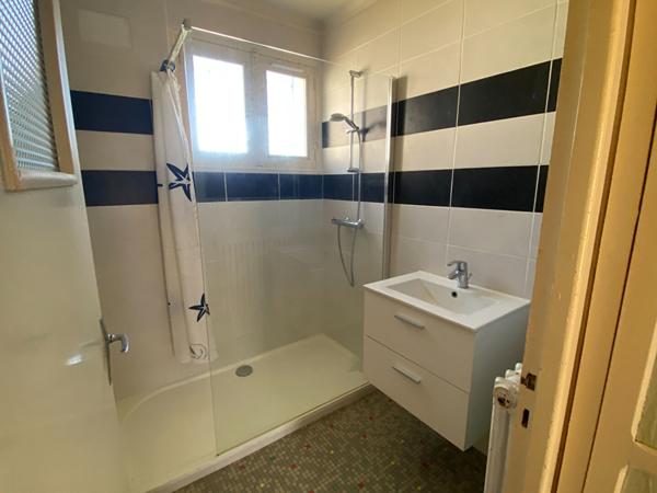 Maison 3 pièces + grenier aménageable à Chateauneuf D Ille Et Vilaine