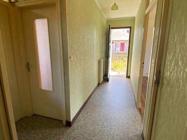 Maison 3 pièces + grenier aménageable à Chateauneuf D Ille Et Vilaine