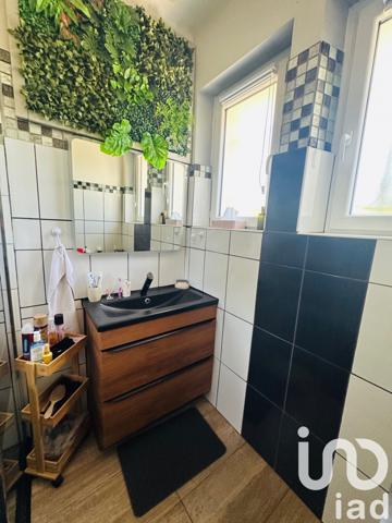 Maison à vendre 8 pièces 174 m² Saint-Vite