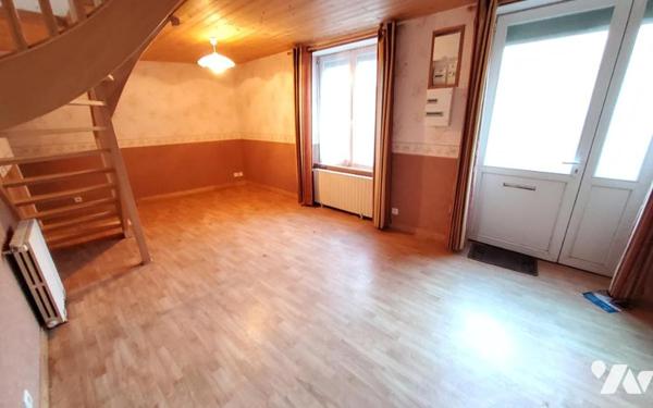 Maison F2 de 45 m² garage centre-ville Flers