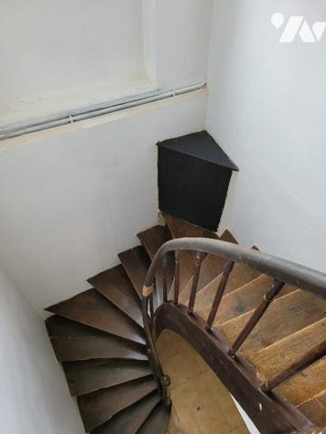 MAISON AVEC COUR 2 CHAMBRES