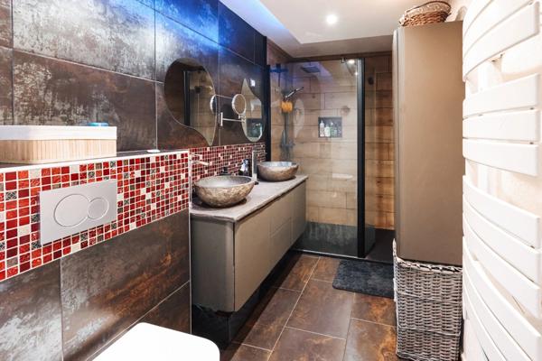 Maison 8 pièces de 162 m² à Orbey 68370