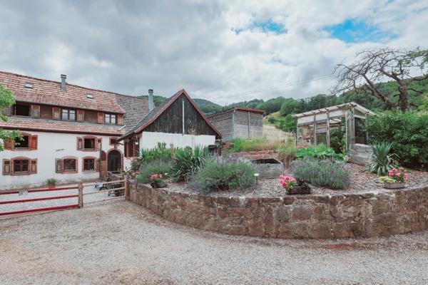 Maison 8 pièces de 162 m² à Orbey 68370