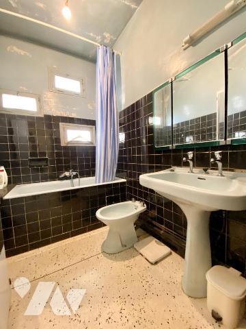 Maison à moderniser 79m² sur 331m² de jardin