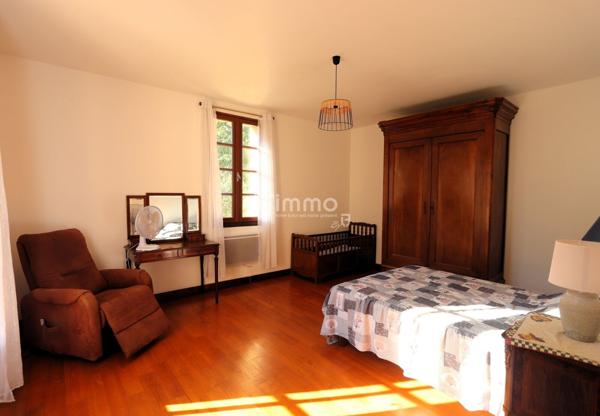 Maison Périgourdine de 184m² sur un vaste terrain de 4210m²