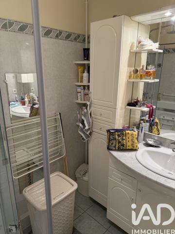 Location appartement 2 pièces 56 m² Saint-Laurent-du-Var