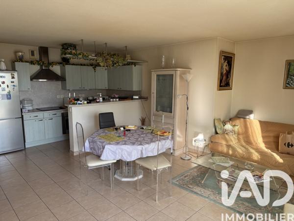Location appartement 2 pièces 56 m² Saint-Laurent-du-Var