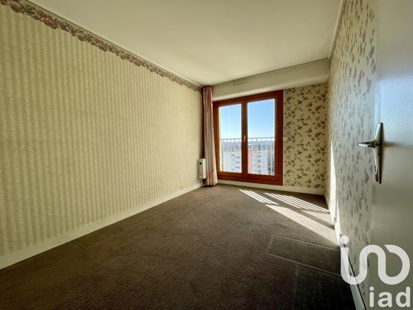 Appartement 5 pièces de 96 m² à Rouen (76100)