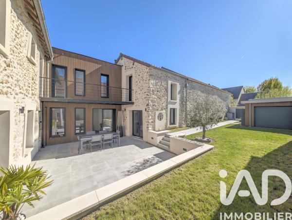 Maison à vendre 6 pièces 210 m² Les Alluets-le-Roi