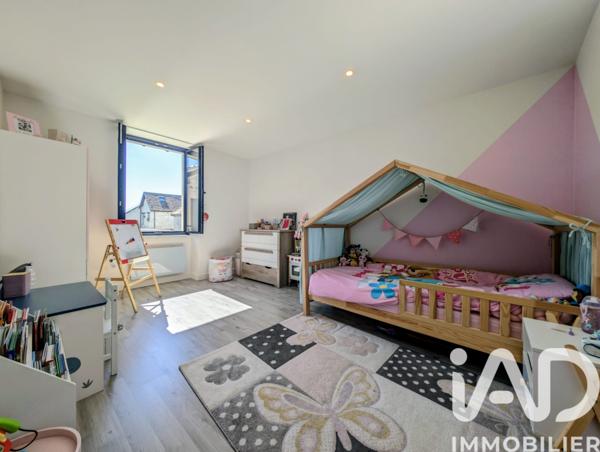 Maison à vendre 6 pièces 210 m² Les Alluets-le-Roi