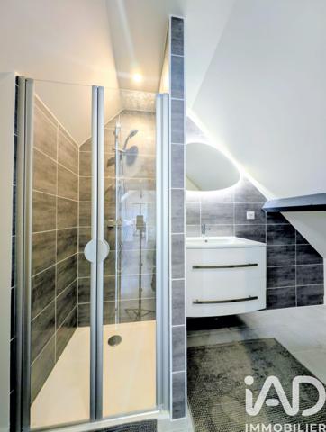 Maison à vendre 6 pièces 210 m² Les Alluets-le-Roi