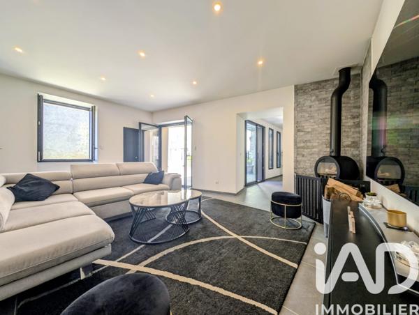 Maison à vendre 6 pièces 210 m² Les Alluets-le-Roi