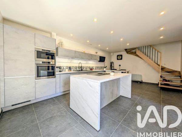 Maison à vendre 6 pièces 210 m² Les Alluets-le-Roi