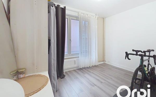 Appartement à vendre    3 pièces • 61,02 m2 Vichy