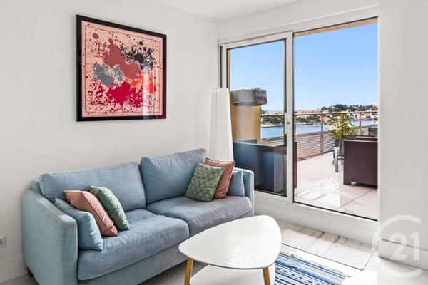 Appartement F2 à vendre  2 pièces - 33 m2 VILLEFRANCHE SUR MER - 06