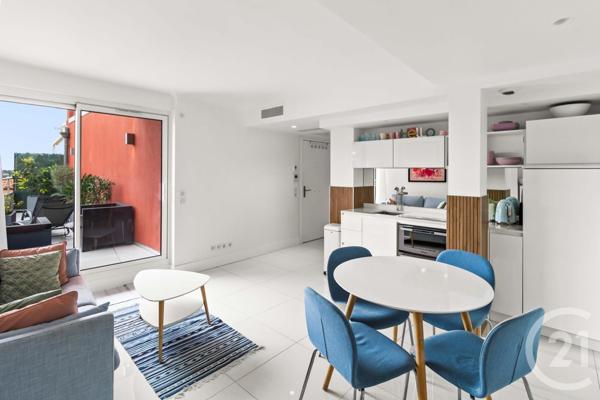 Appartement F2 à vendre  2 pièces - 33 m2 VILLEFRANCHE SUR MER - 06