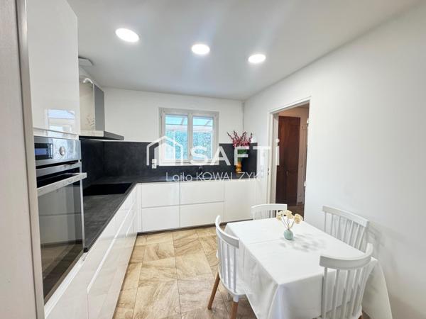 Maison familiale 124 m² avec piscine – Corbas