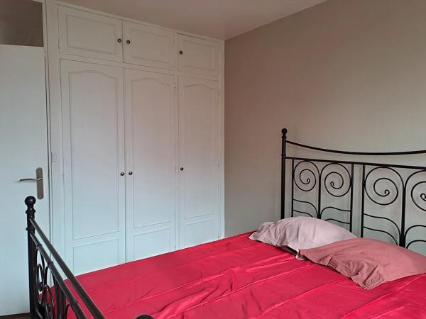 Dans le Centre de LA MADELEINE, rue Jean Mermoz "résidence les Muses", je suis un agréable appartement T4 de 73,52 M²…