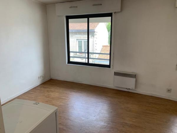 Appartement à louer |                                        Mérignac |                                        1 pièce  | 23 m²