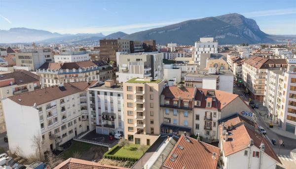 Appartement à vendre 3 pièces traversant ANNEMASSE (74)