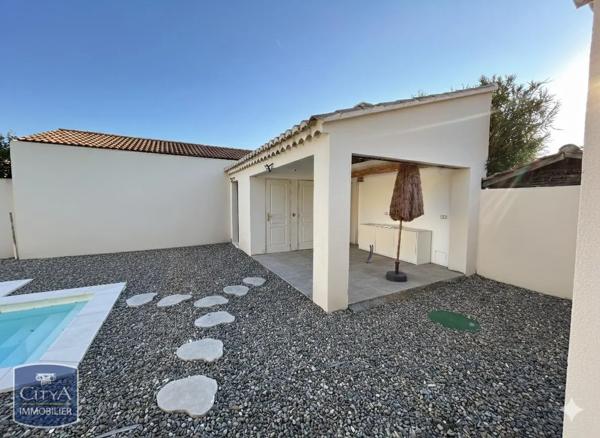 Maison à louer 4 pièces 80.97m² Monteux (84170)