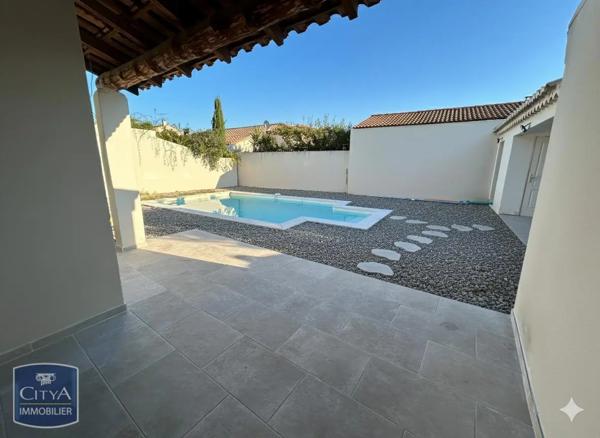 Maison à louer 4 pièces 80.97m² Monteux (84170)