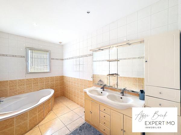 Roussillon (38150) Maison de plain-pied 141 m² – 4 chambres – DPE B – Proche gare – Secteur prisé de Roussillon